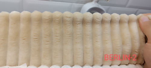 پارچه مبلی برلین مخمل کبریتی درشت کرم نباتی